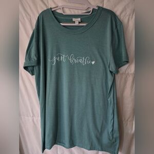 LulaRoe Classic Tee 2XL